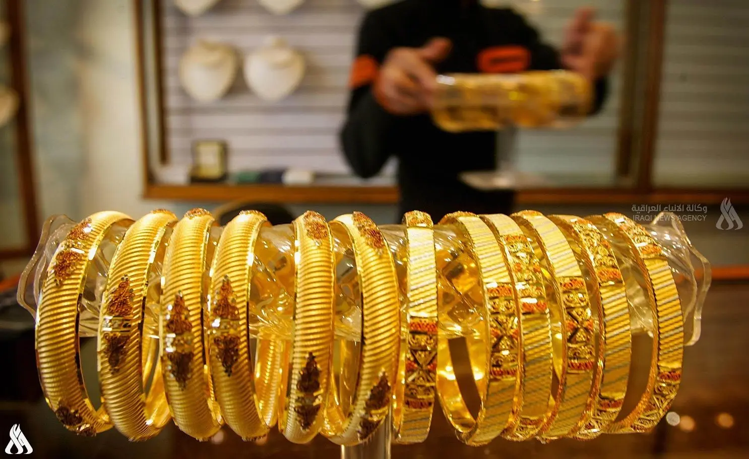 أسعار الذهب تسجل ارتفاعاً ملحوظاً لأعلى مستوى في أسبوعين