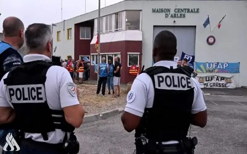 احتجاز رهائن في سجن آرل: أزمة جديدة تعكس التحديات الأمنية في فرنسا