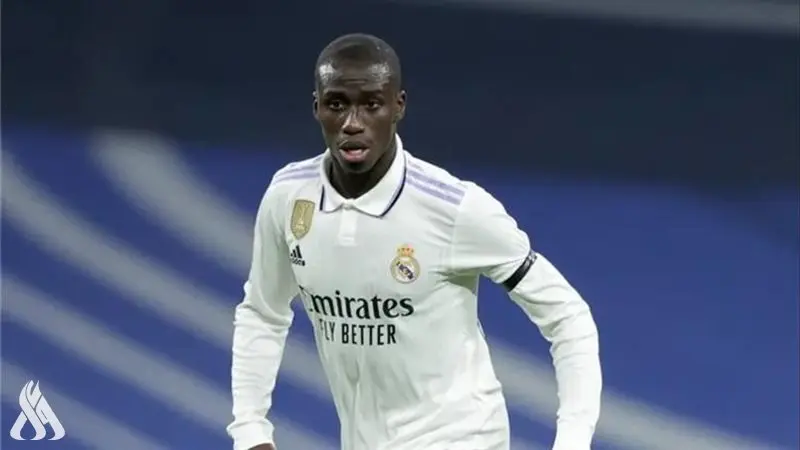 عودة ميندي لتشكيلة ريال مدريد في مواجهة فالنسيا