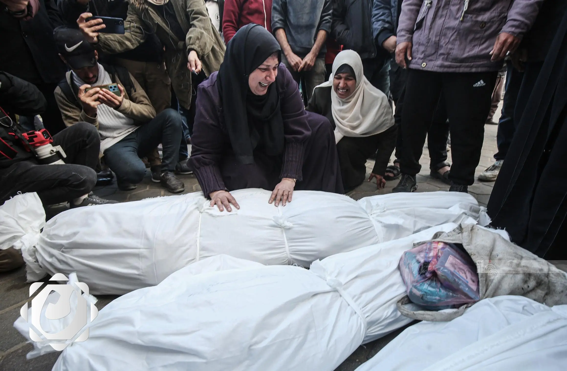 استشهاد 23 فلسطينياً في غارات الاحتلال على غزة بعد إعلان وقف إطلاق النار