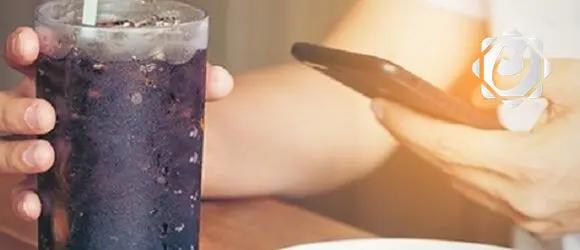 المشروبات السكرية: لذة مؤقتة وأخطار صحية دائمة