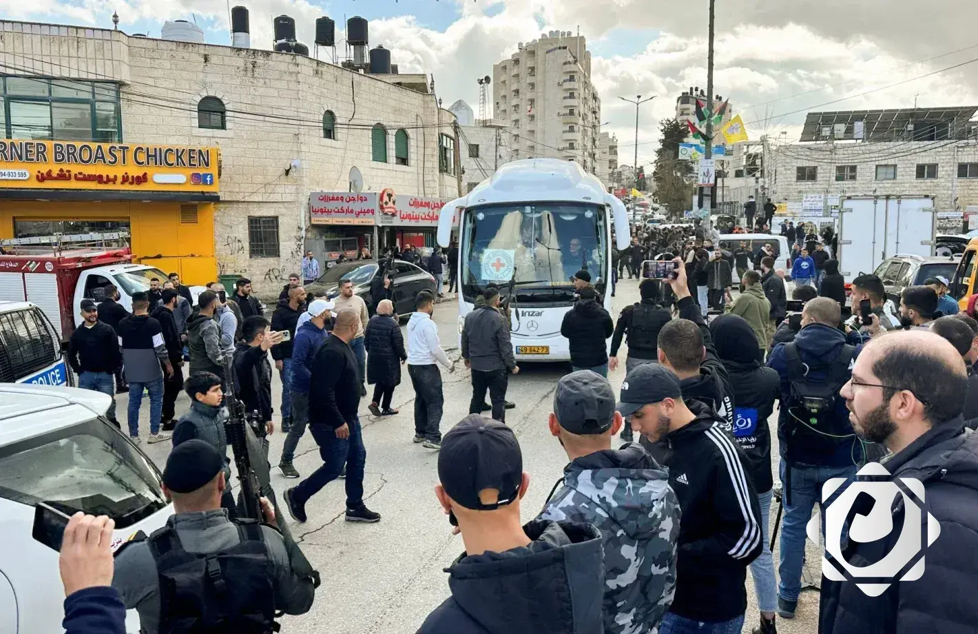 حماس تعلن عن إطلاق سراح 110 أسرى في صفقة تبادل مع الكيان الصهيوني