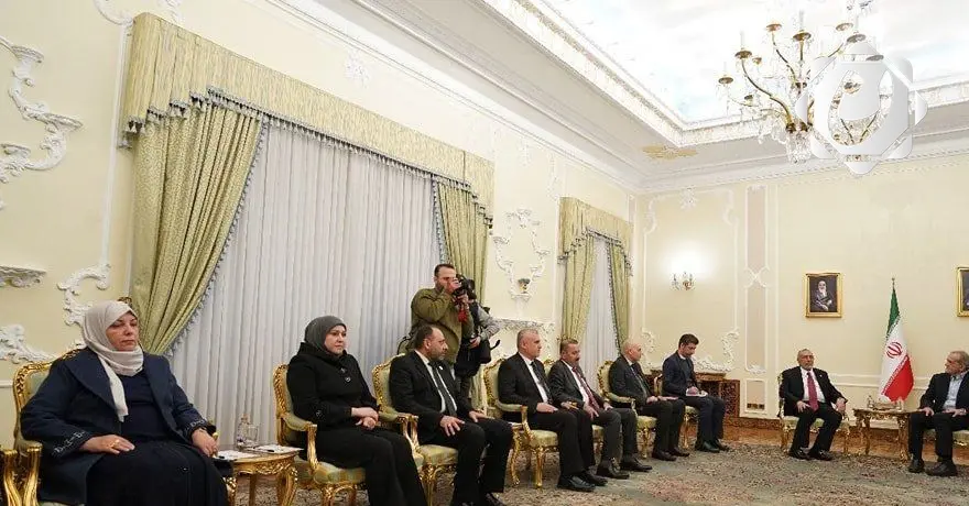 المشهداني يؤكد على تعزيز العلاقات العراقية الإيرانية خلال لقائه بالرئيس الإيراني