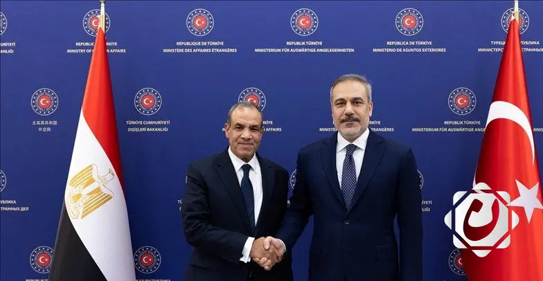 وزيرا خارجية مصر وتركيا يدعوان لتعزيز الاستقرار في المنطقة