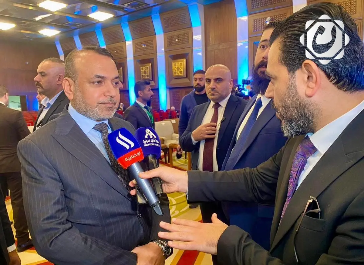 وزير العمل يكشف عن خطة لتوسيع نطاق الرعاية الاجتماعية في العراق