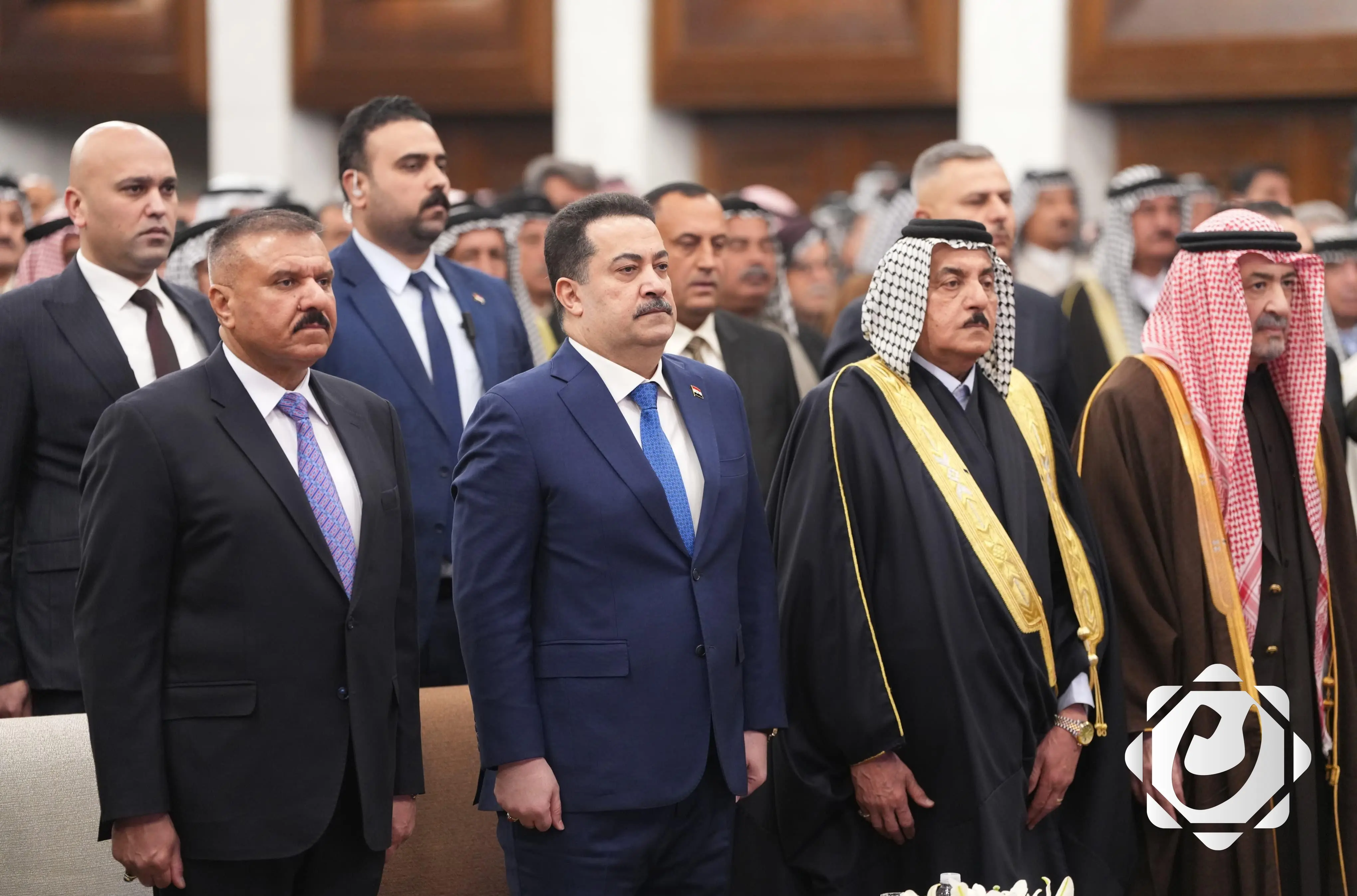 دعوة وزير الداخلية لتعزيز دور العشائر العراقية في مواجهة المخدرات