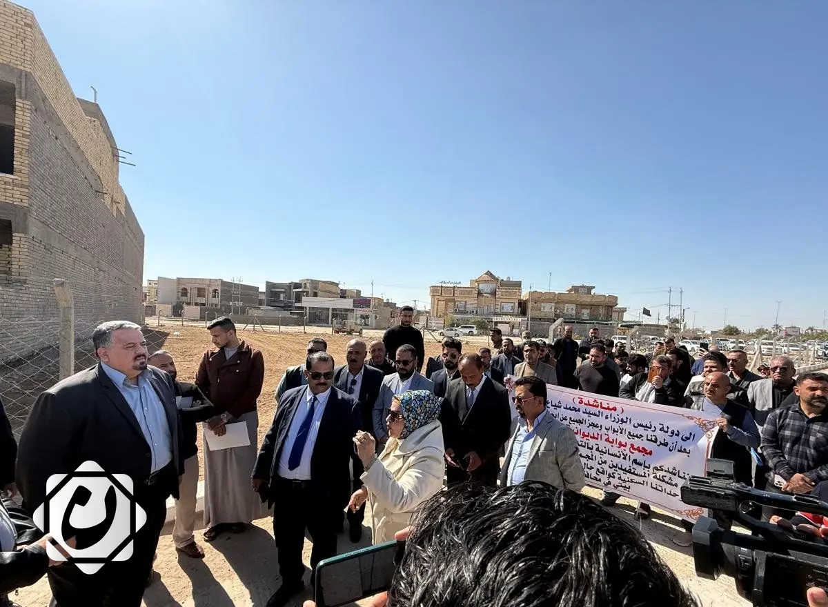 رئيس الوزراء يتعهد بحل أزمة المشاريع المتلكئة في الديوانية