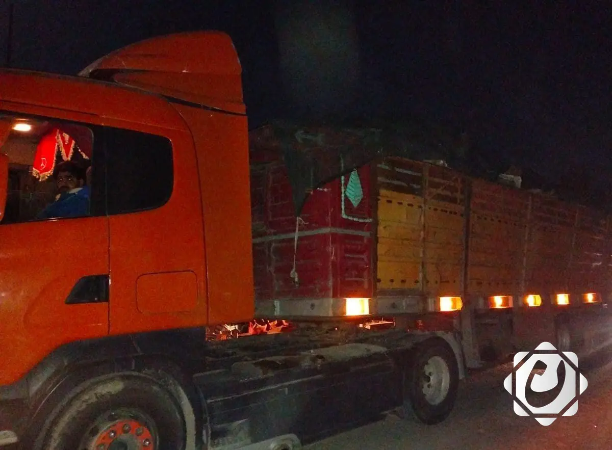 عمليات بغداد تلاحق المهربين وتضبط أربع عجلات محملة بالسكراب جنوبي العاصمة