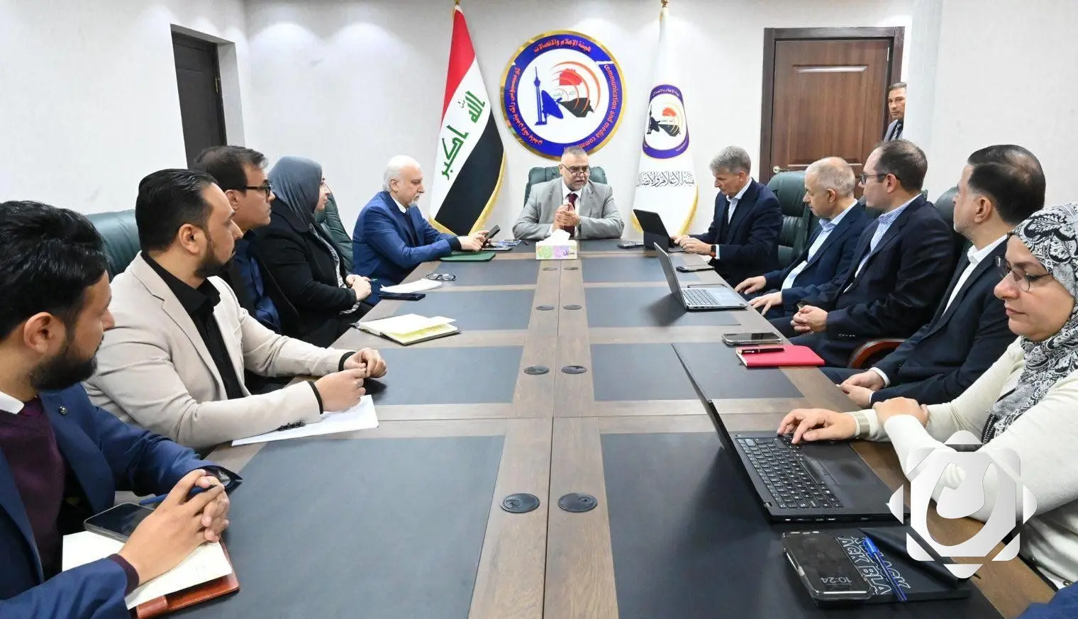 استعداد هيئة الإعلام للتعاون في منح الرخصة الوطنية الرابعة للاتصالات