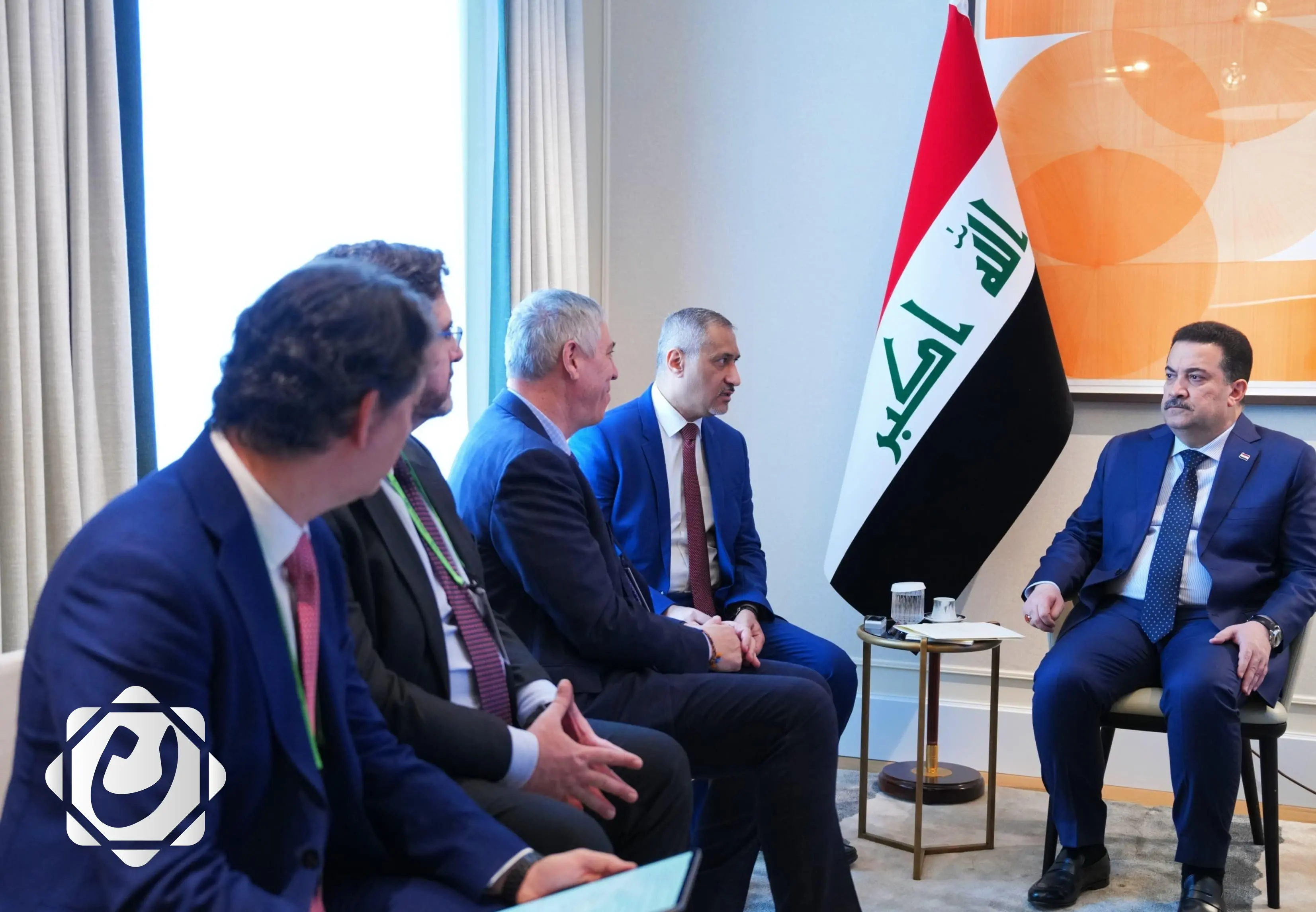 رئيس الوزراء يعزز التعاون مع شركة إندرا الإسبانية لتطوير المشاريع