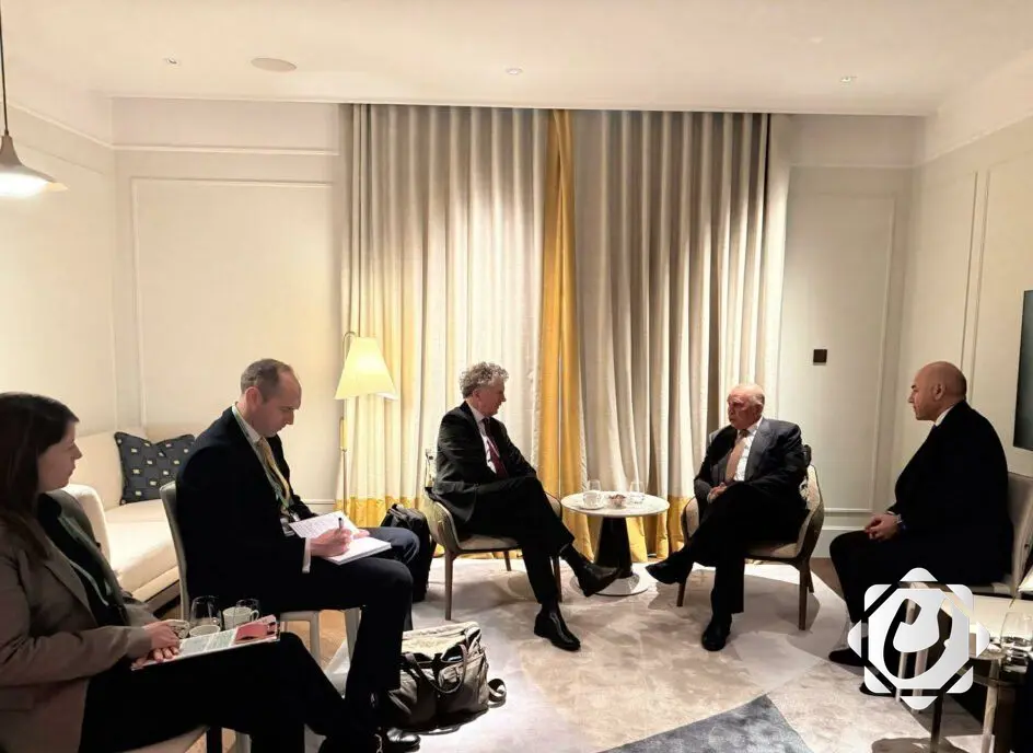 العراق يستعيد الإرهابيين العراقيين من سوريا ويعيدهم إلى سجون البلاد