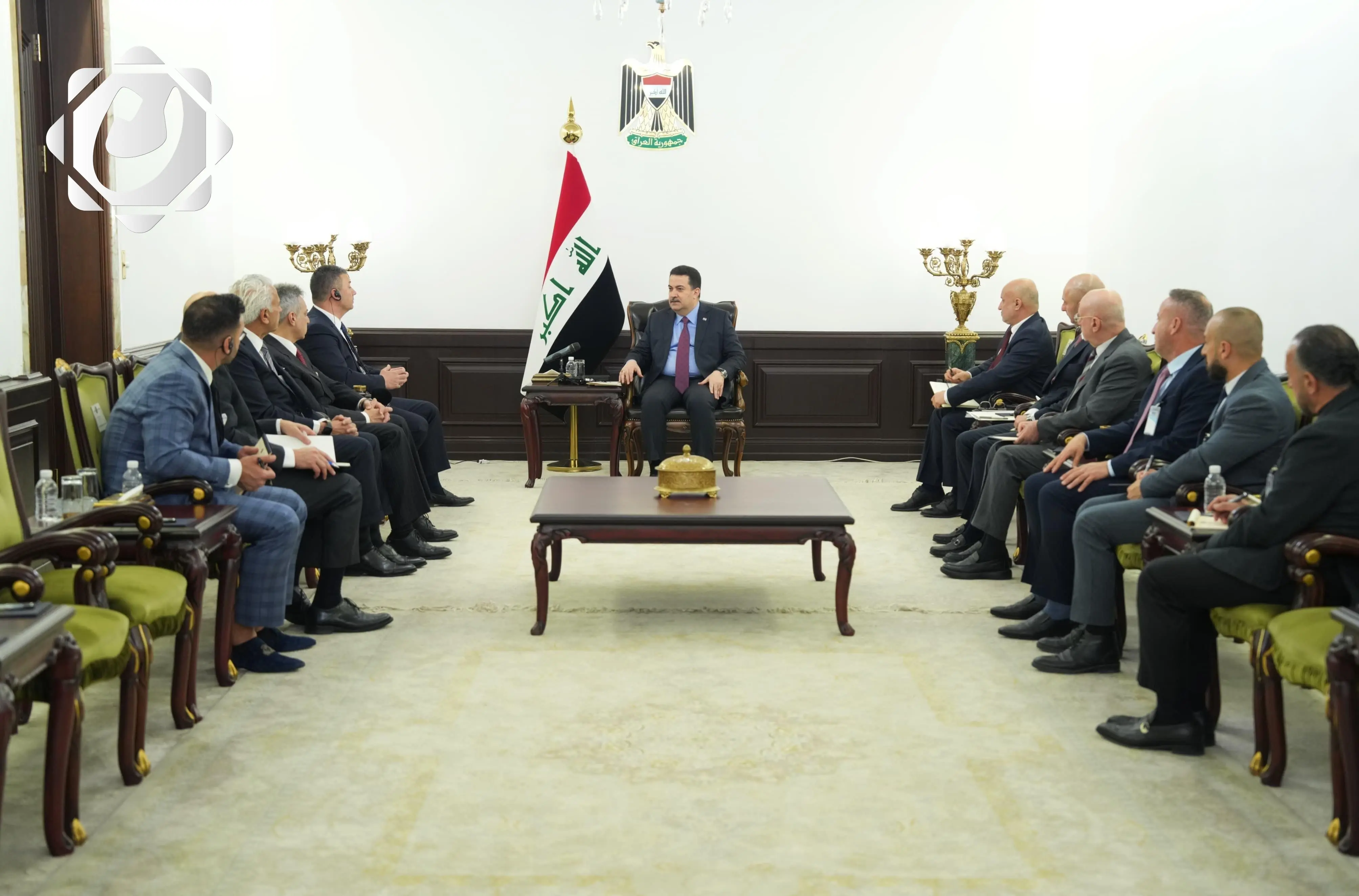 رئيس الوزراء: الحكومة تسعى لتيسير عودة العراقيين من المهجر