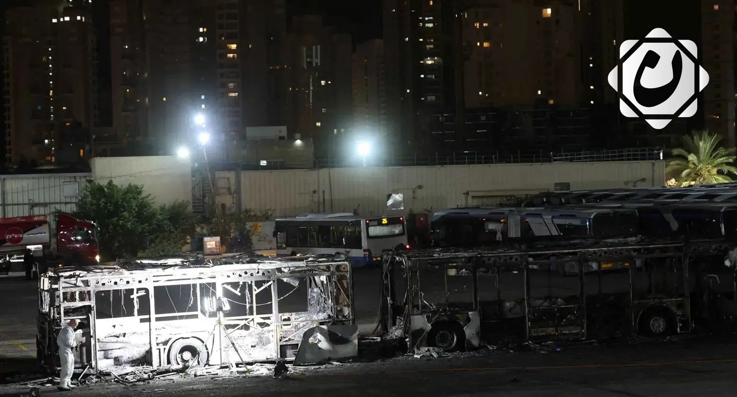 حالة من الذعر في تل أبيب بعد انفجارات حافلات