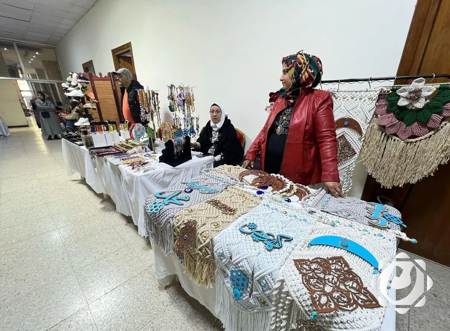 وزارة الثقافة تحتفي بدور المرأة العراقية في القطاع الخاص