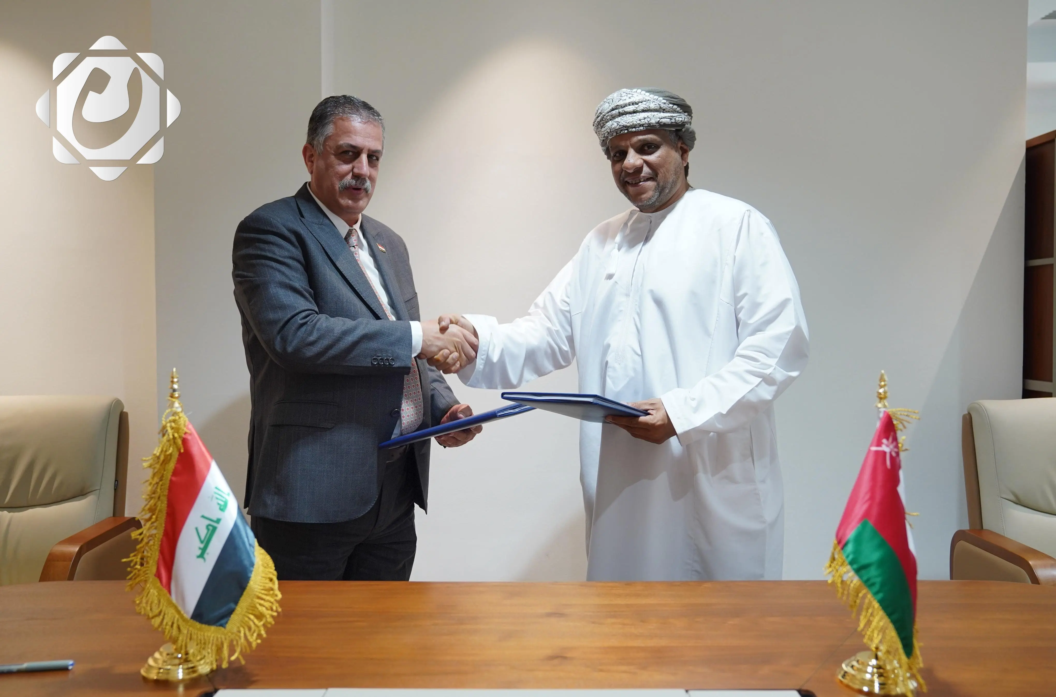 العراق وعمان يوقعان اتفاقية لتعزيز التعاون الاقتصادي ومنع الازدواج الضريبي