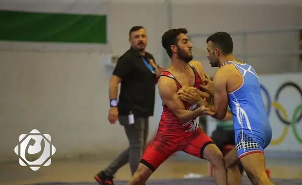 منتخب العراق للمصارعة يستعد بقوة لبطولة غرب آسيا في عمّان