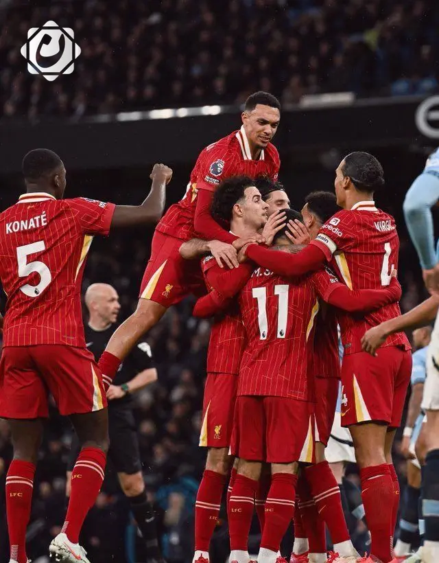 ليفربول يواصل الهيمنة ويهزم مانشستر سيتي في قمة البريميرليغ