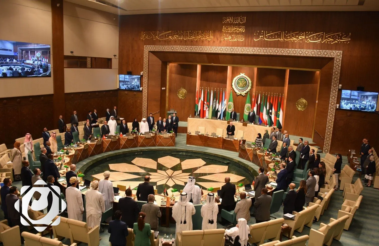 دعوة الجامعة العربية لتعزيز الاستقرار والسلم الأهلي في سوريا