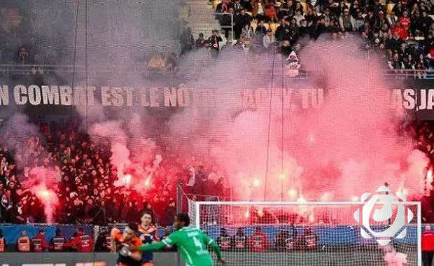 إلغاء مباراة في فرنسا بسبب شغب جماهيري وفوضى عارمة