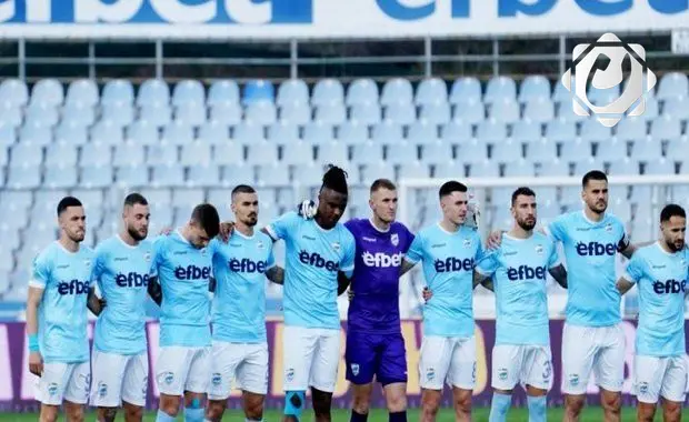 خطأ فادح في الدوري البلغاري: دقيقة صمت على لاعب حي!