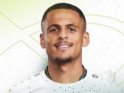 الإصابة تبعد علي الحمادي عن تصفيات كأس العالم أمام الكويت وفلسطين