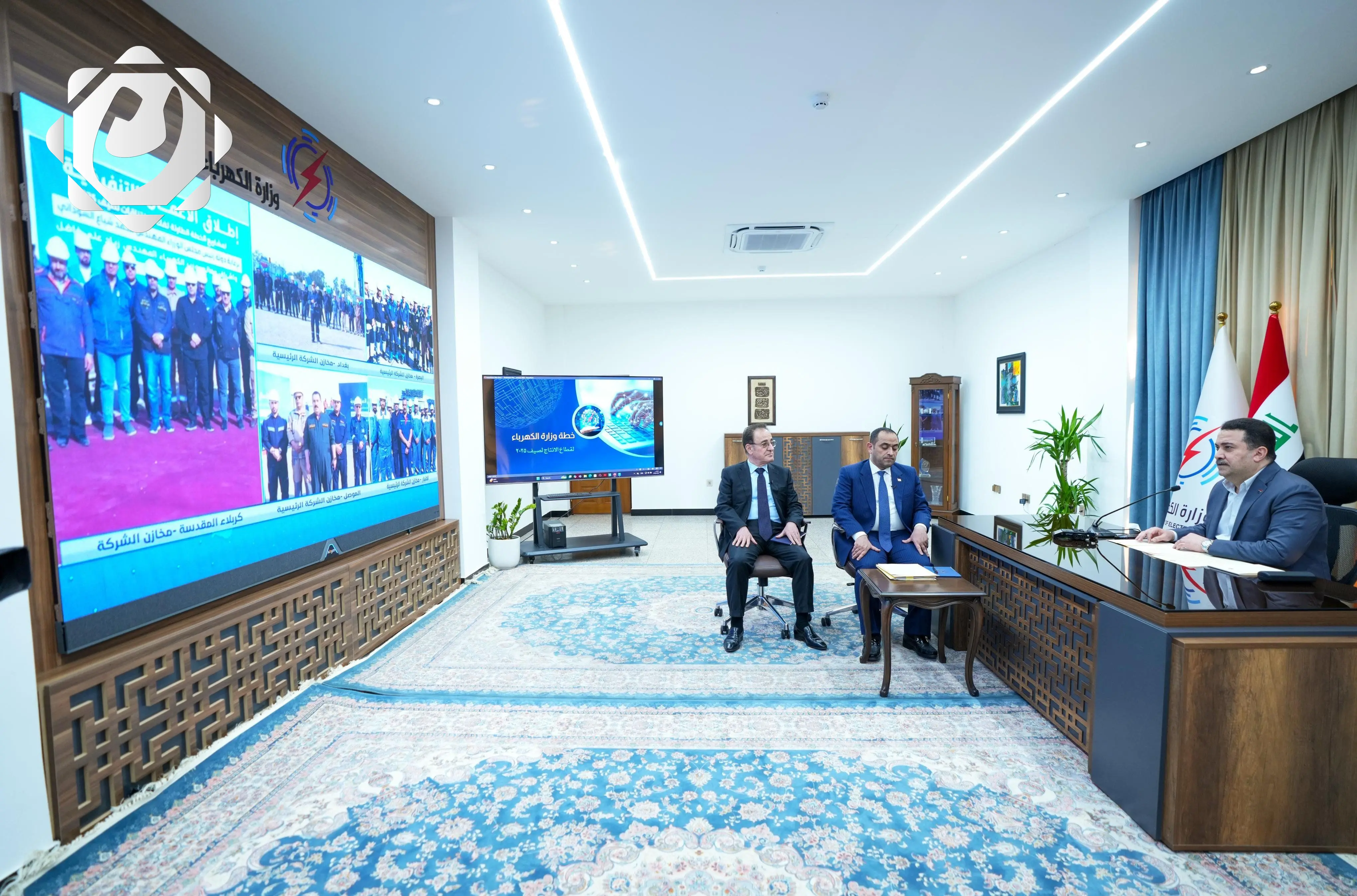 رئيس الوزراء يطلق مشاريع جديدة لتأهيل شبكات الكهرباء في العراق