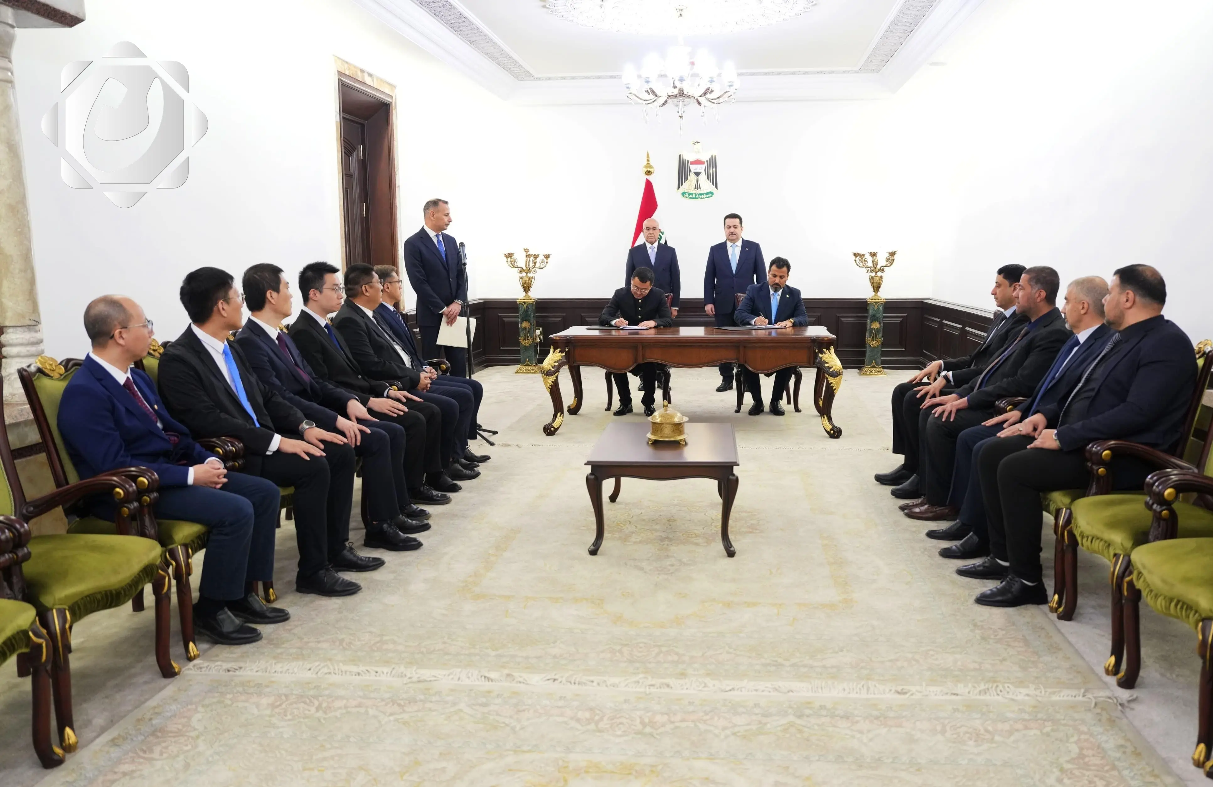 توقيع عقد إنشاء المدينة الطبية في ذي قار برعاية رئيس الوزراء