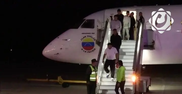 فنزويلا تستأنف إعادة مواطنيها من الولايات المتحدة بعد اتفاق مع واشنطن