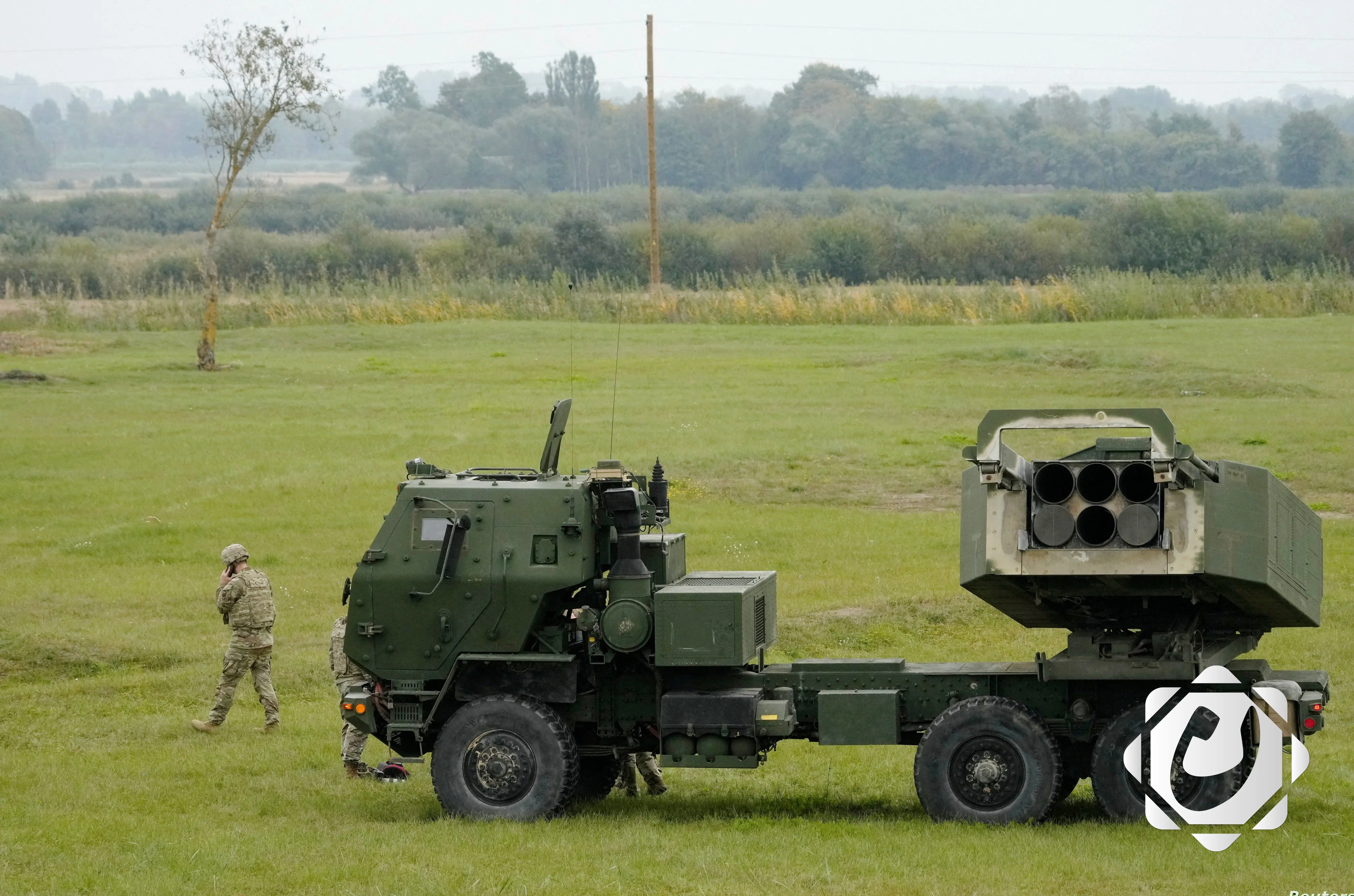 أستراليا تتسلم منظومة هيمارس الصاروخية لتعزيز قدراتها الدفاعية