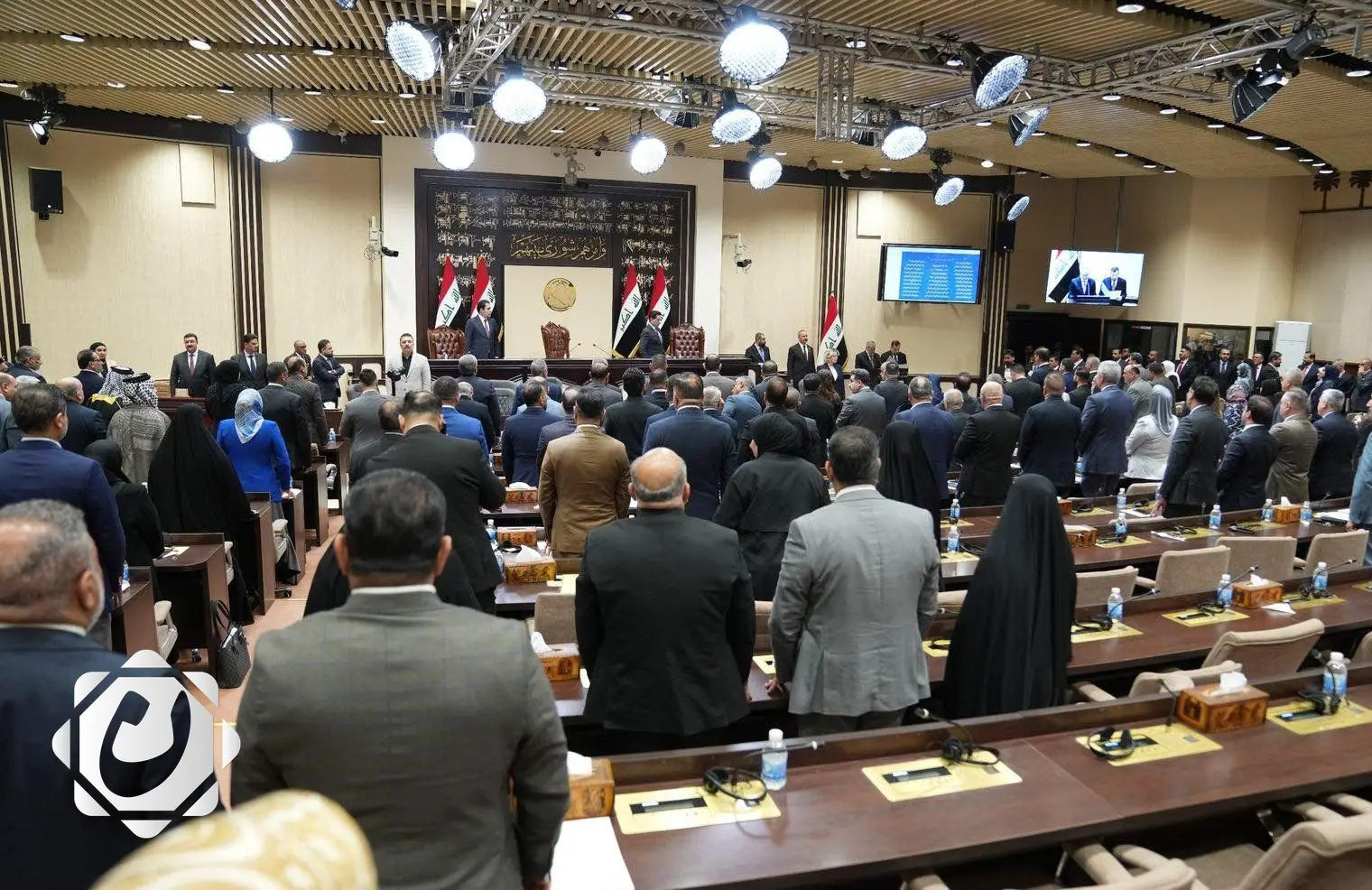 مجلس النواب يرفع جلسته ويواصل مناقشة مشاريع قوانين هامة