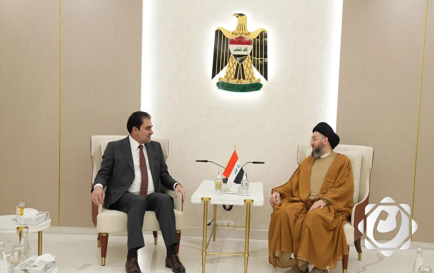 توحيد الجهود السياسية: دعوة عاجلة من المندلاوي والحكيم لمواجهة التحديات