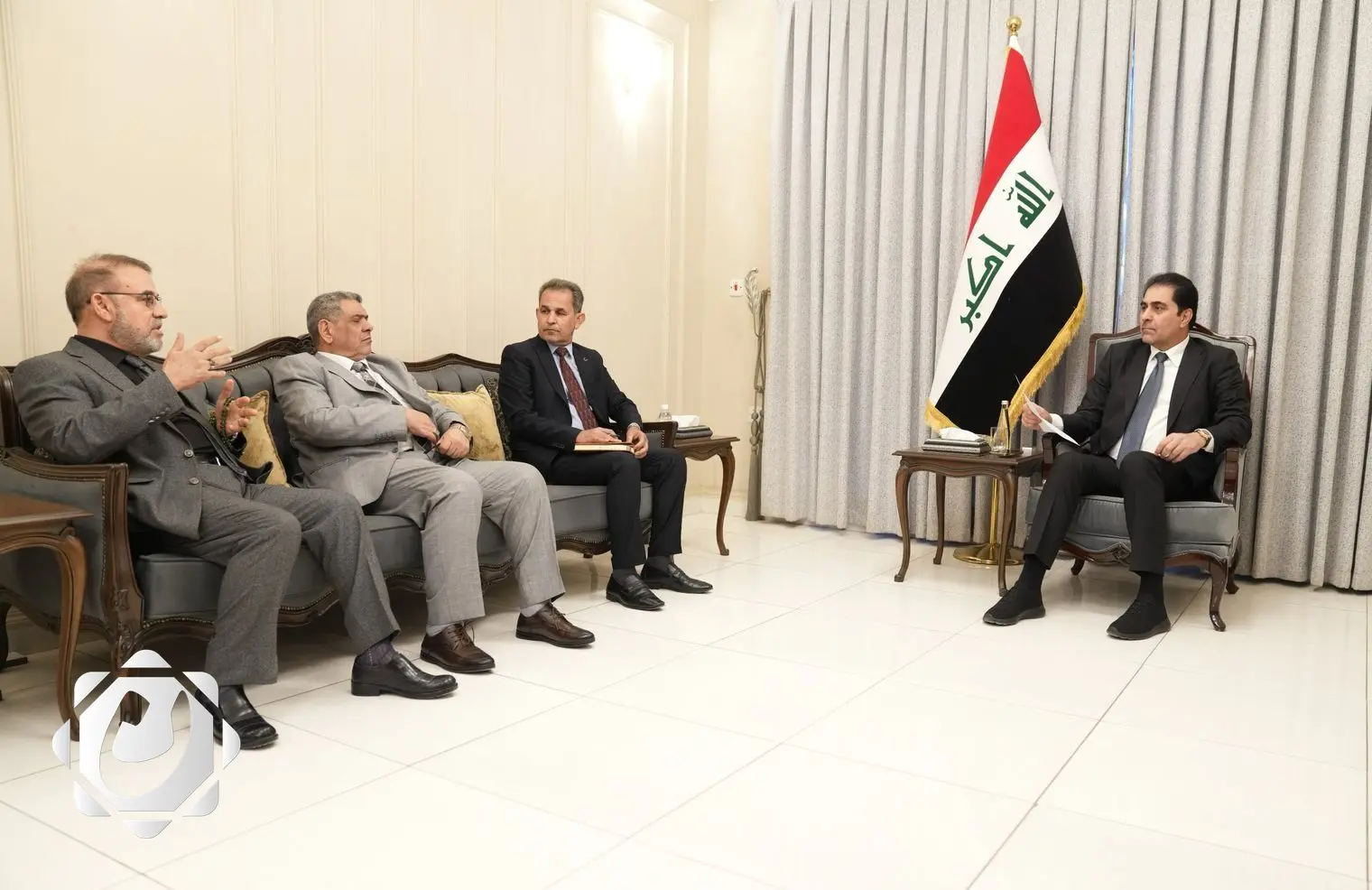 جهود نيابية لتعديل قانون حماية المعلمين في العراق