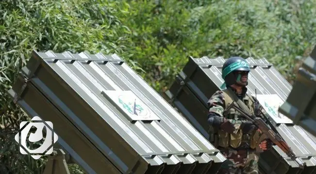 كتائب القسام تستهدف مدينة أسدود برشقة صاروخية في رد فعل على المجازر في غزة