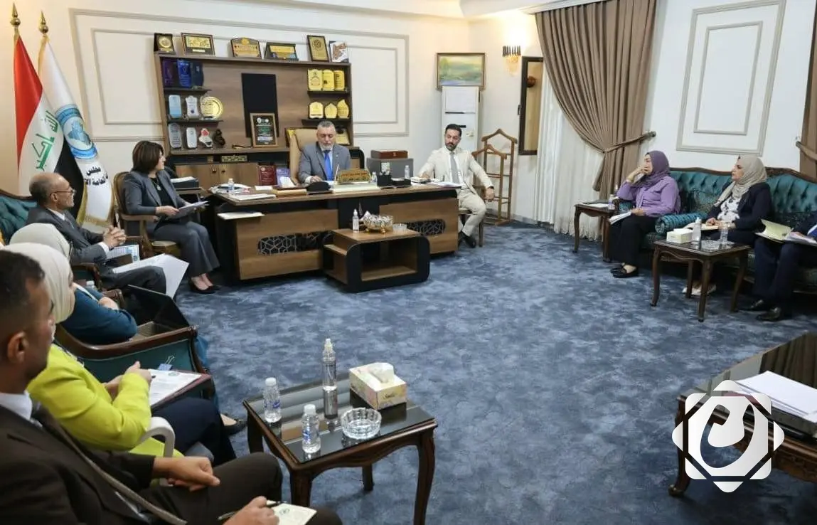 مجلس الخدمة يعلن عن تعيينات جديدة للأوائل وحملة الشهادات