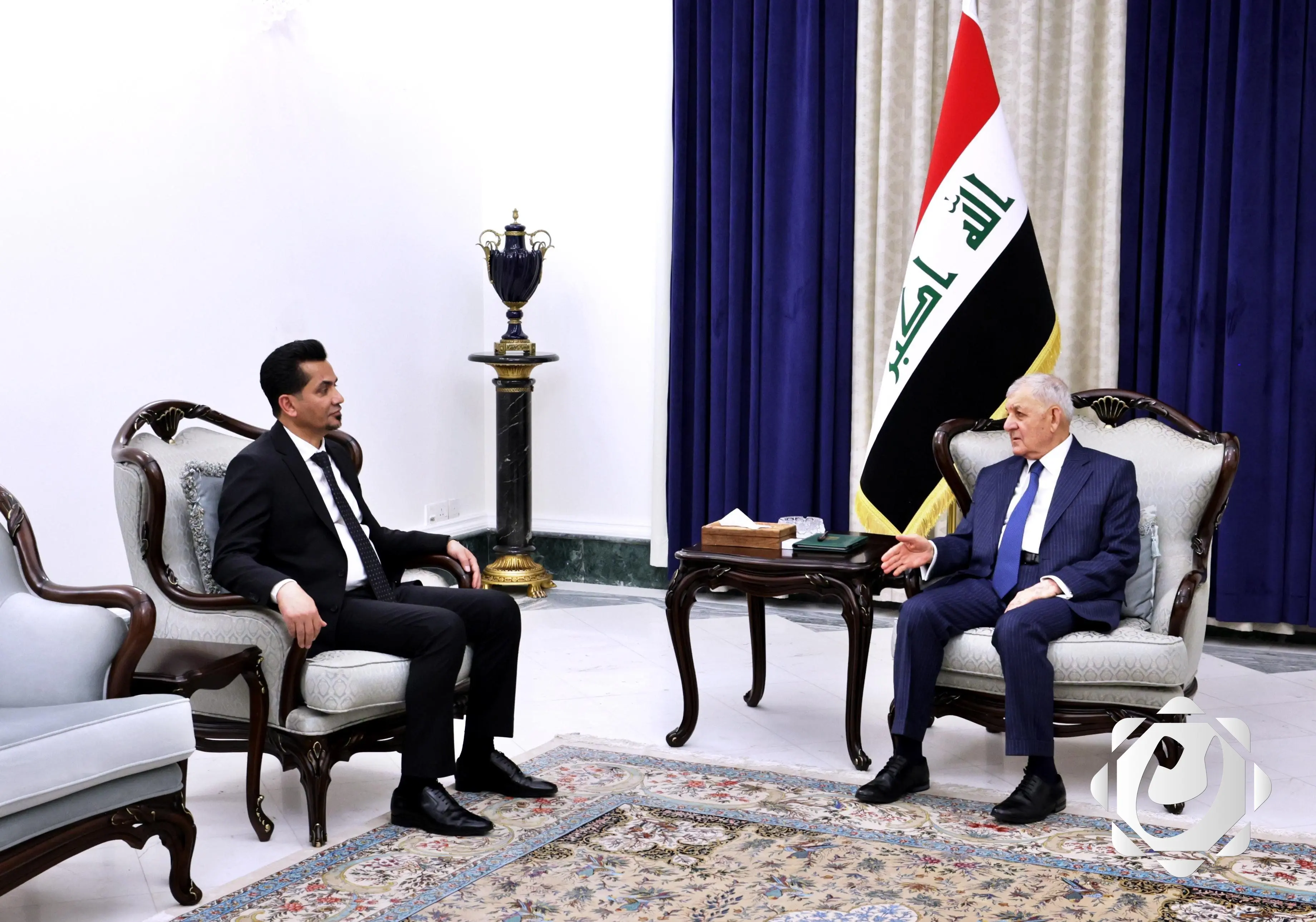 رئيس الجمهورية يؤكد على أهمية الاستفادة من الخبرات الدولية في تطوير قطاع النقل