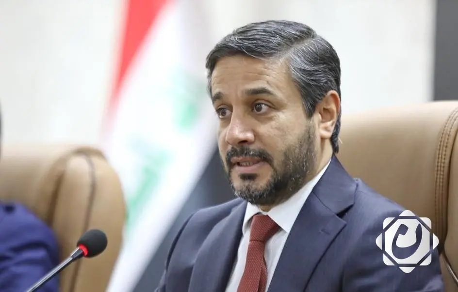 وزير التعليم العالي يقرر عزل التدريسي عمر فلاح في جامعة تكريت