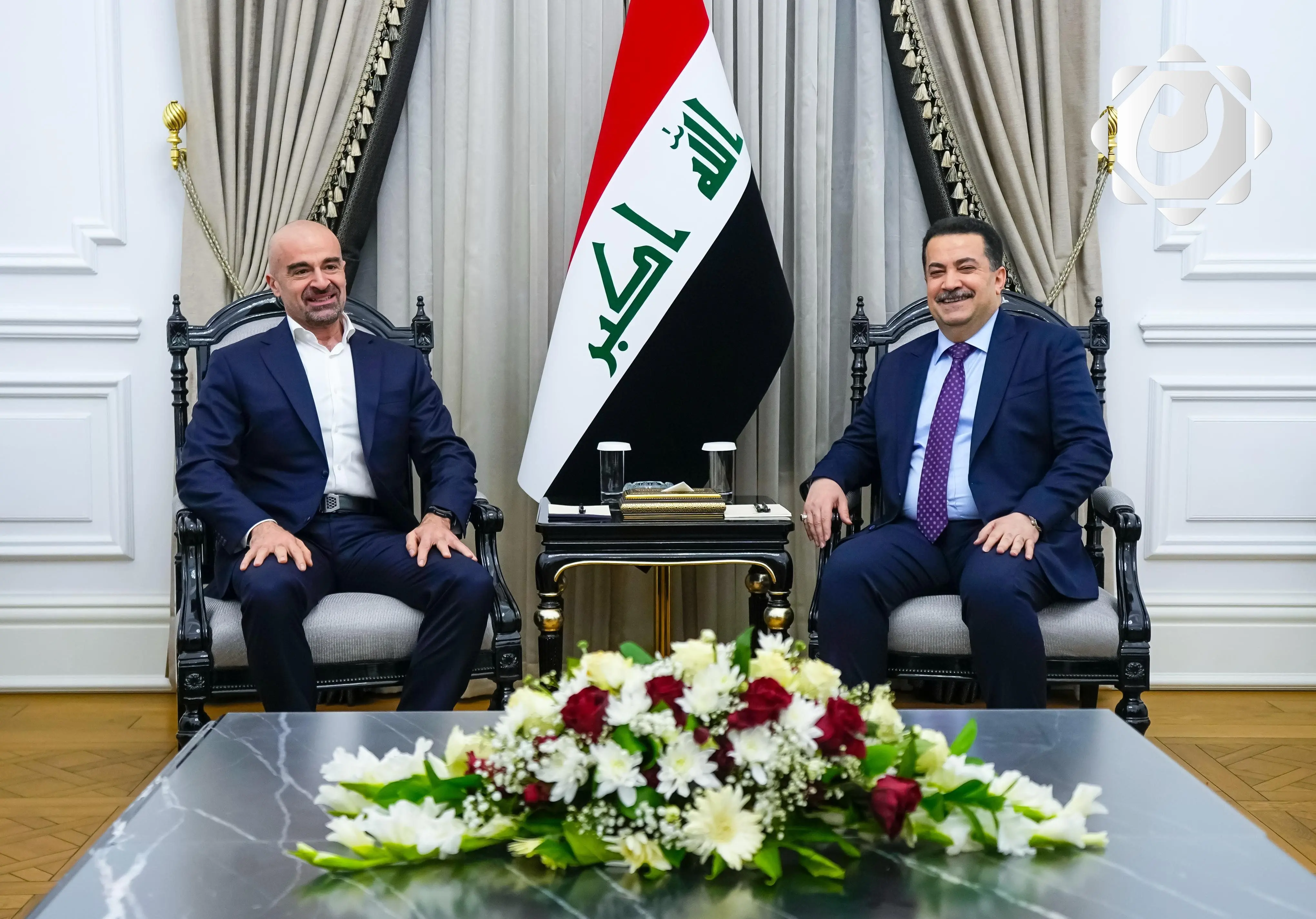 السوداني يؤكد على أهمية الدور الخدمي للمؤسسات التنفيذية في العراق