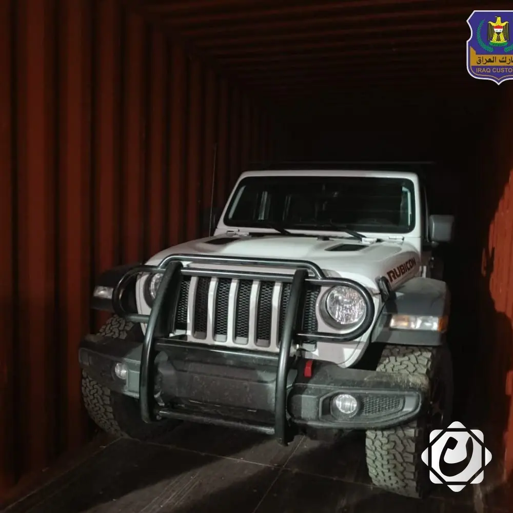 الجمارك العراقية تحبط تهريب عجلتين غير مصرح بهما في ميناء أم قصر