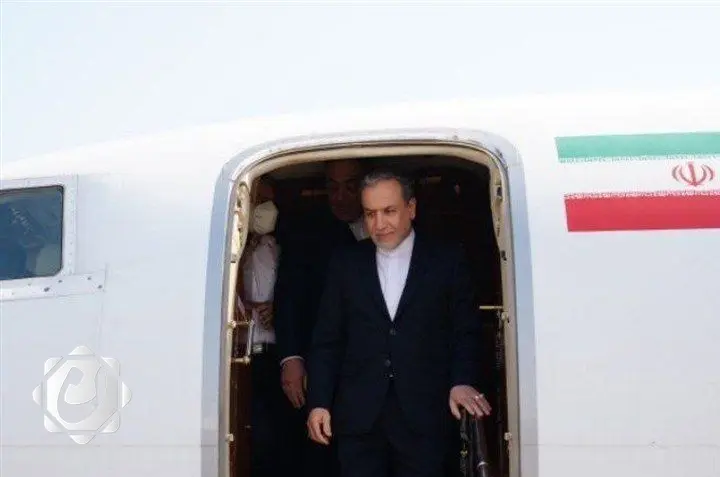 الوفد الإيراني برئاسة عراقجي يصل مسقط لبدء مفاوضات مع الولايات المتحدة