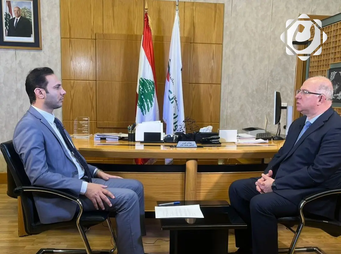 تعزيز التعاون بين لبنان والعراق: وزير العمل اللبناني يؤكد على دعم المستثمرين العراقيين