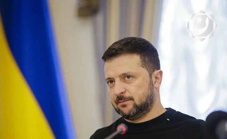 زيلينسكي يؤجل الانتخابات مجددًا: حالة الطوارئ تستمر في أوكرانيا