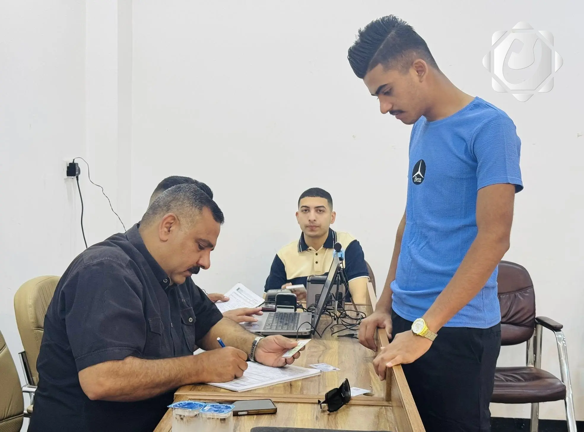 المفوضية تعلن إقبالاً ملحوظاً على تحديث بيانات الناخبين استعداداً للانتخابات المقبلة