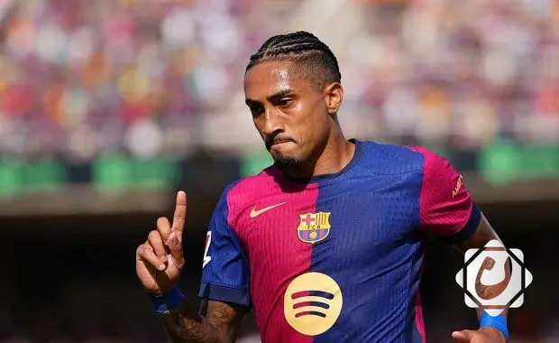 برشلونة يشرع في مفاوضات تجديد عقد رافينيا