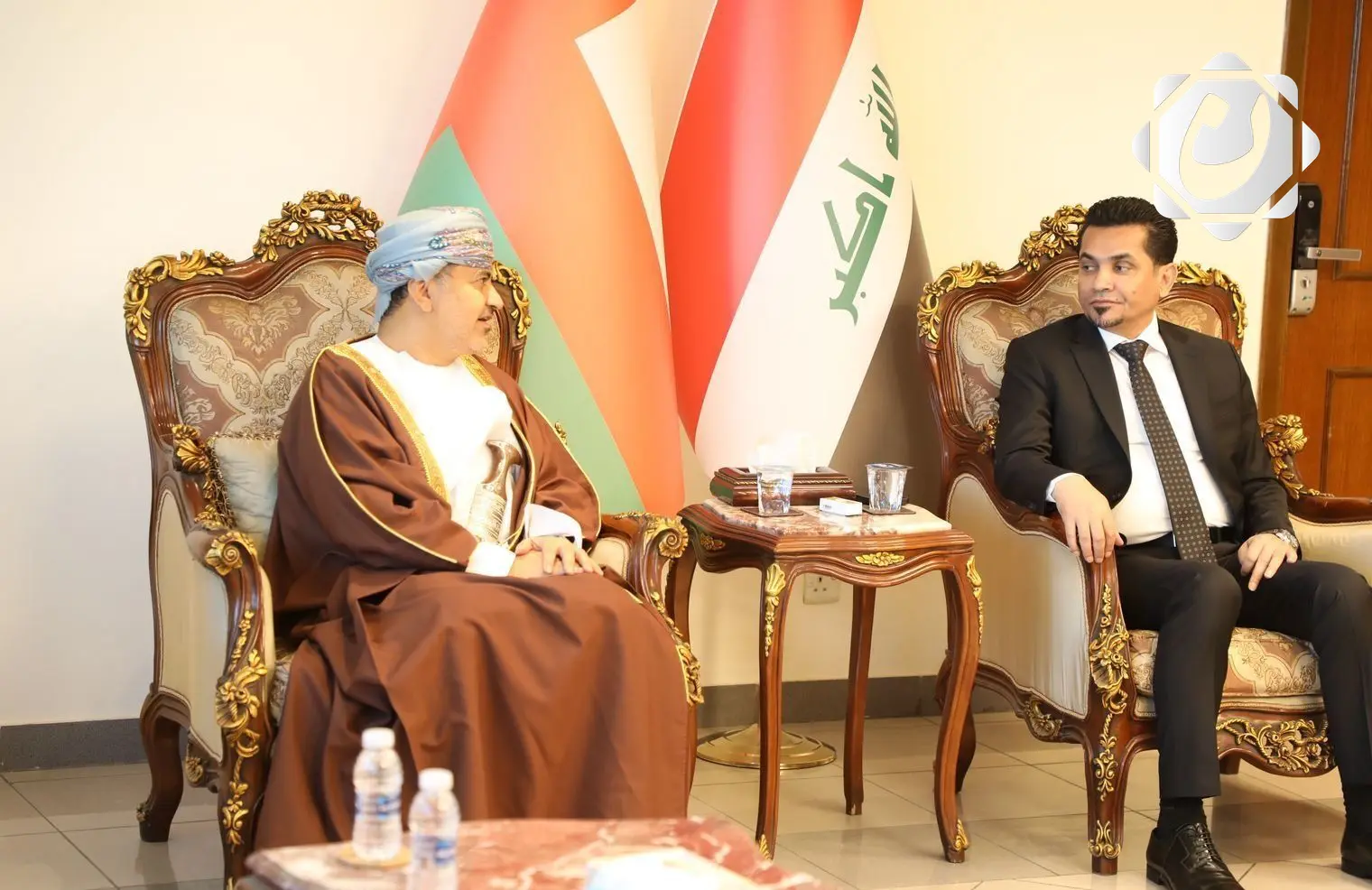 وزير النقل العراقي يلتقي بنظيره العماني في بغداد