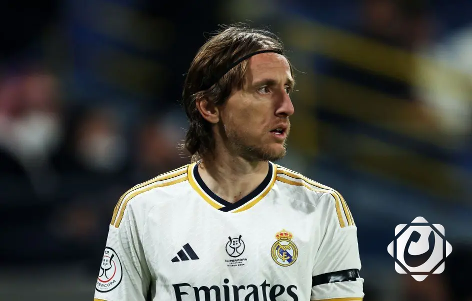 مودريتش يسعى لكتابة تاريخ جديد في الكلاسيكو الإسباني