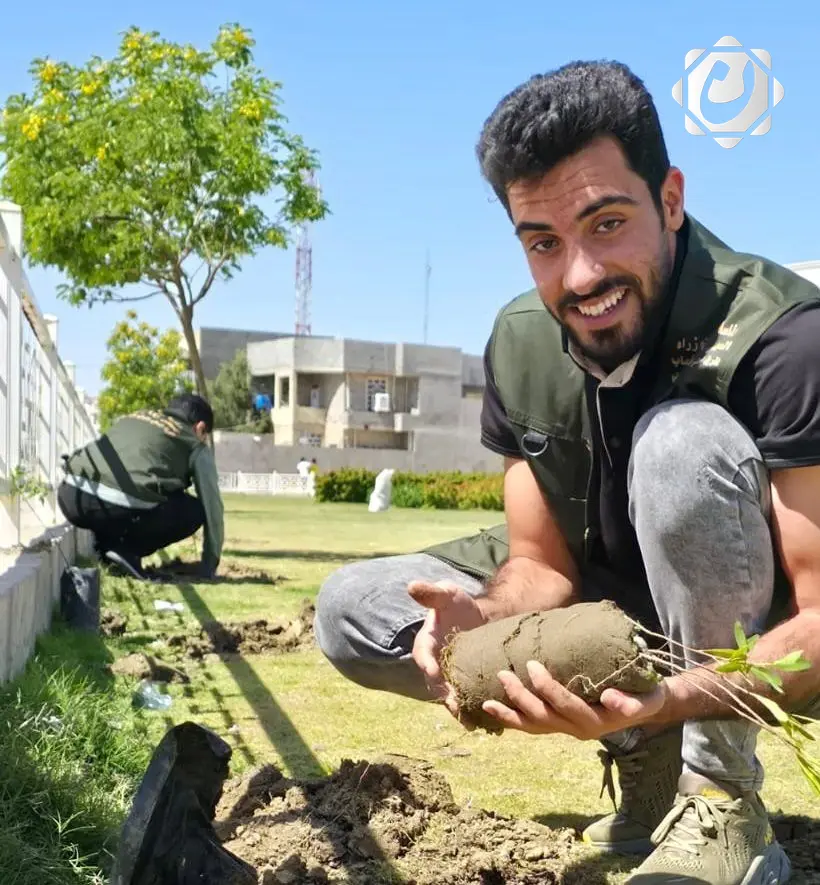 البصرة تحتفي بزراعة 1500 شجرة لتعزيز الغطاء الأخضر