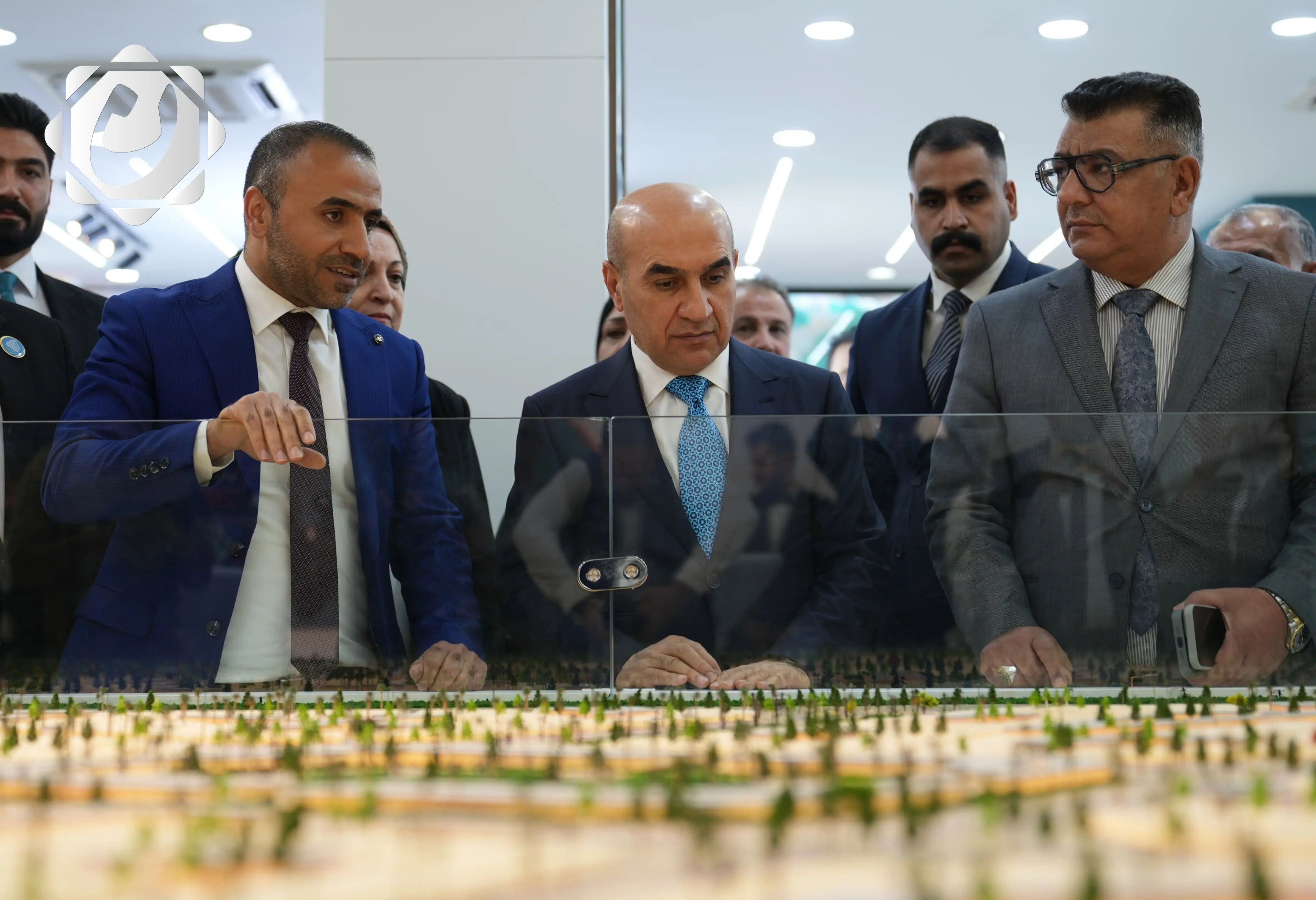 افتتاح مركز مبيعات مدينة الجواهري السكنية: خطوة جديدة نحو تحسين واقع الإسكان