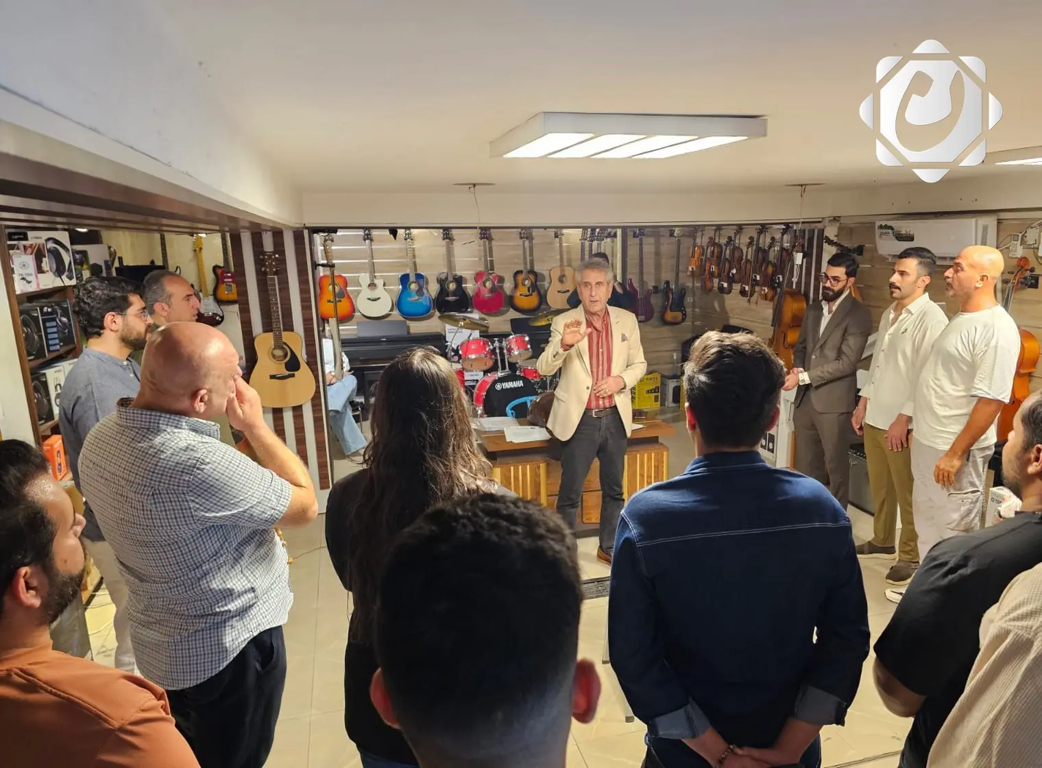 تجارب الأداء في فرقة "أصوات بابل": صعود مواهب شابة تحت إشراف المايسترو علي خصاف