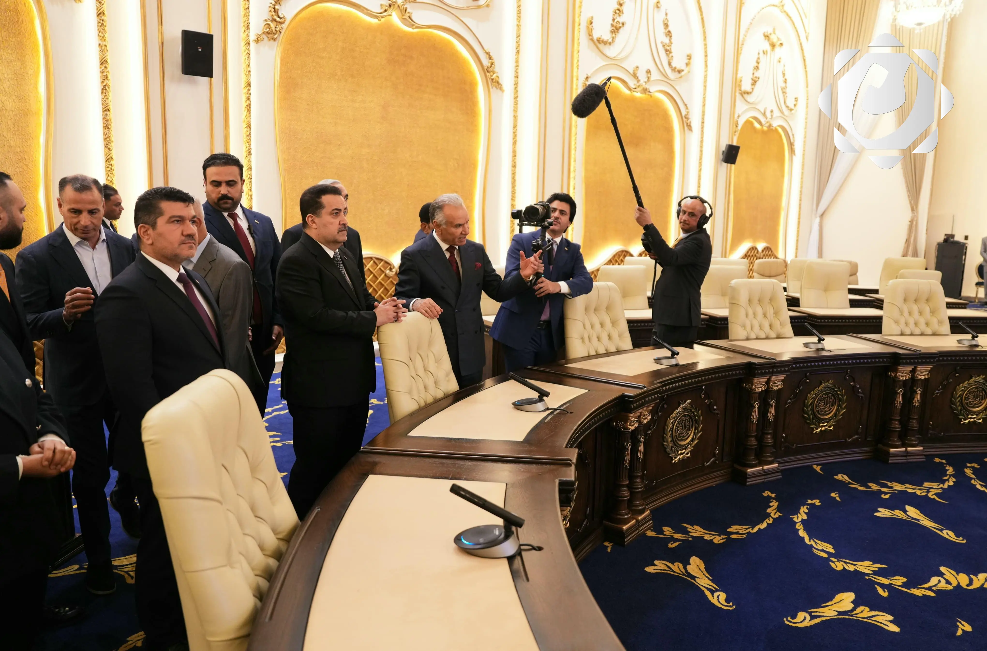 رئيس الوزراء يتفقد استعدادات القمة العربية في بغداد