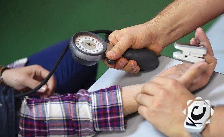 تحذيرات من مخاطر ارتفاع ضغط الدم وتأثيراته الصحية